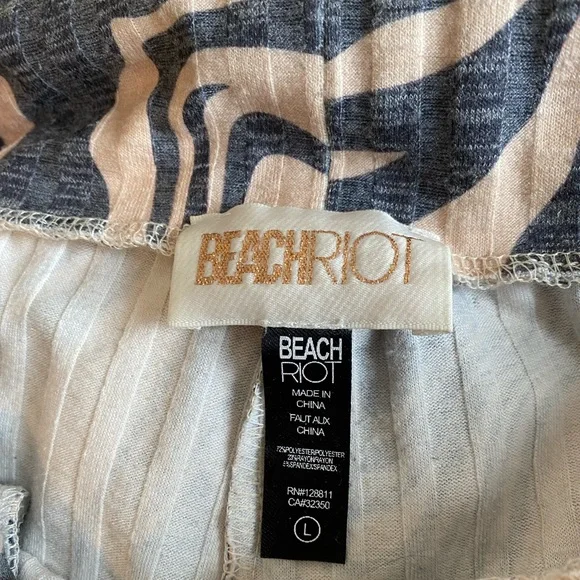 Beach Riot Hailey lounge pants. - Picture 3 of 5